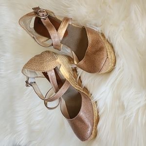 Rose gold espadrille wedge shoes 37